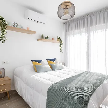 Oleholidays Romana Playa 146 Vistas Al Mar Apartamento *